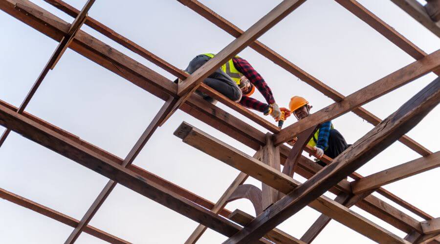 Professional residential roofers in Cary, IL